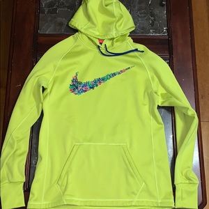 Nike Women’s Therma-Fit Hoodie